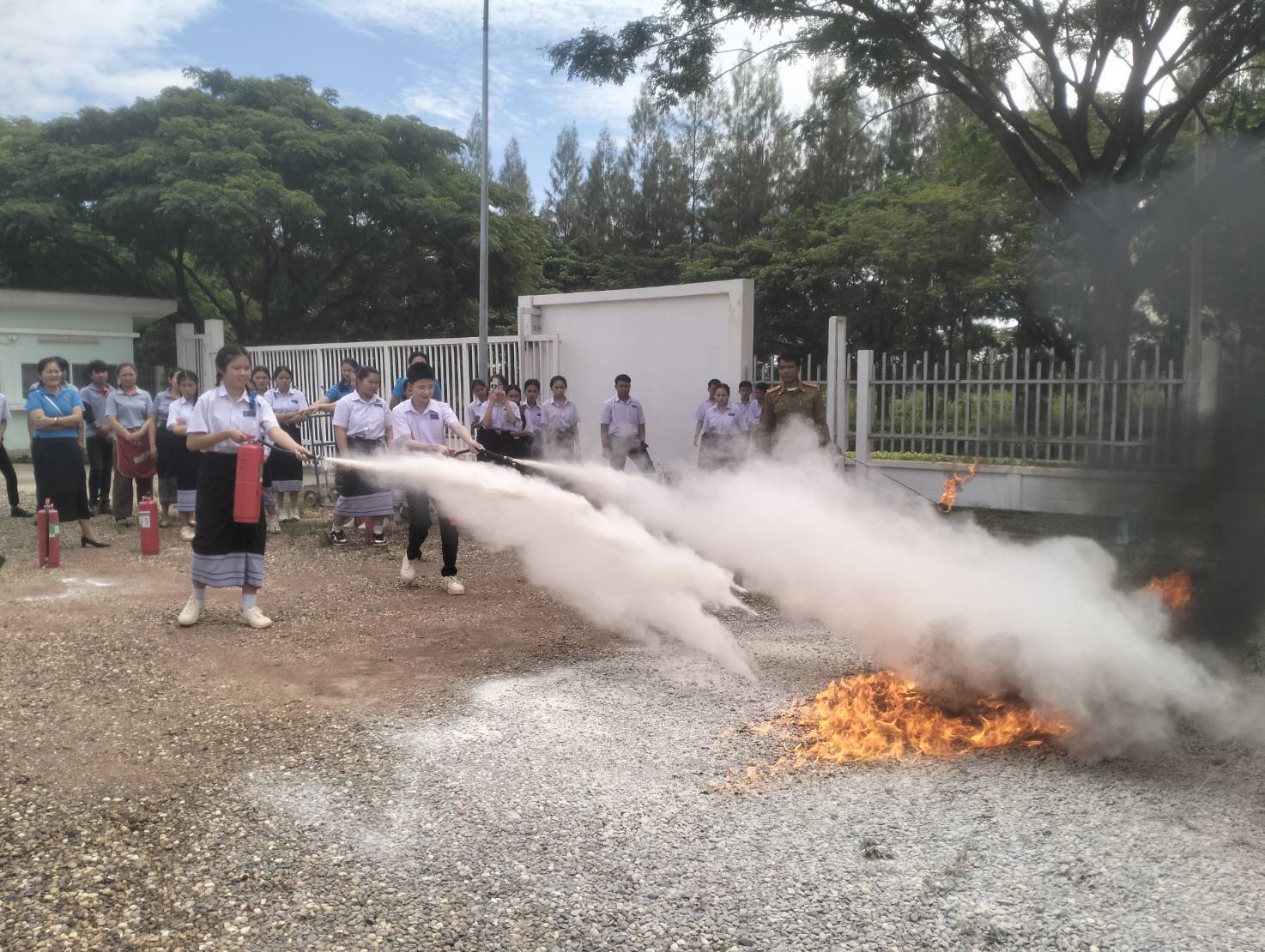 Fire extinguished by schoolkids.
